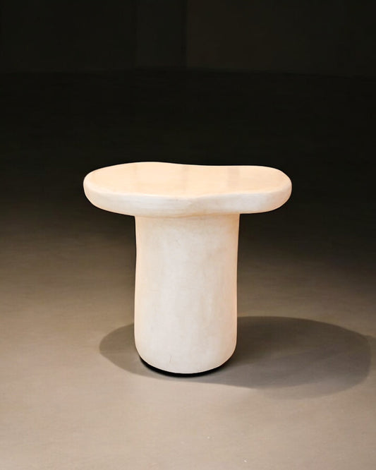 TABLE D'APPOINT FORME LIBRE